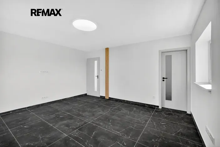 Prodej rodinného domu, Dobšice, 224 m2