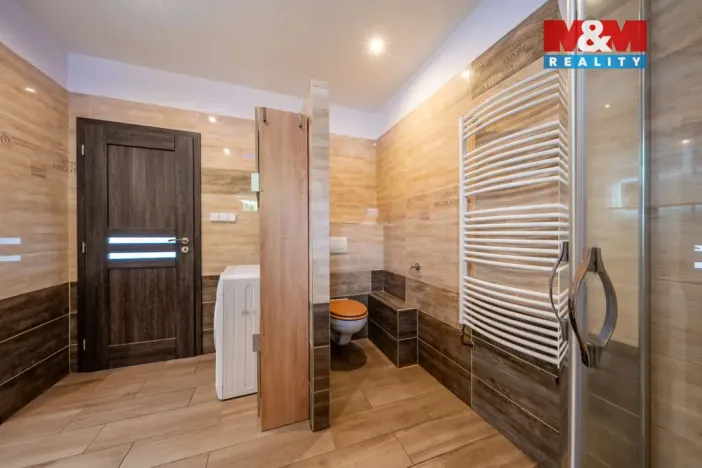 Prodej činžovního domu, Janov nad Nisou - Loučná nad Nisou, 340 m2