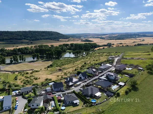 Pronájem rodinného domu, Lužice, 104 m2