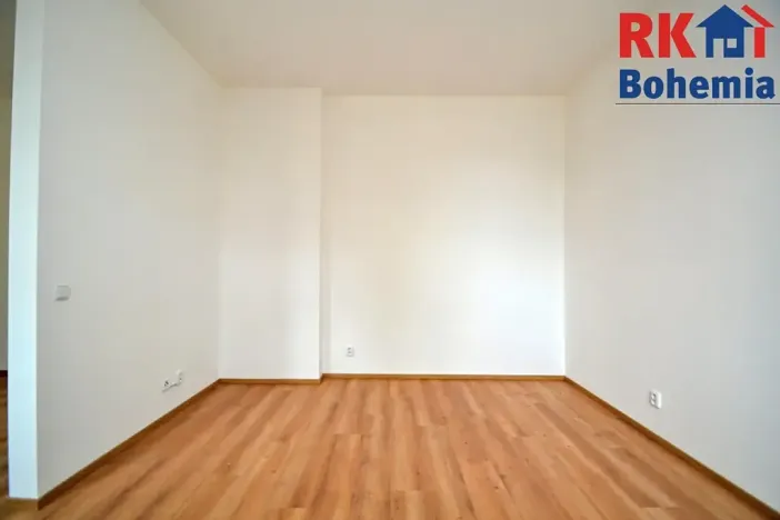 Pronájem bytu 1+kk, Český Brod, Masarykova, 34 m2