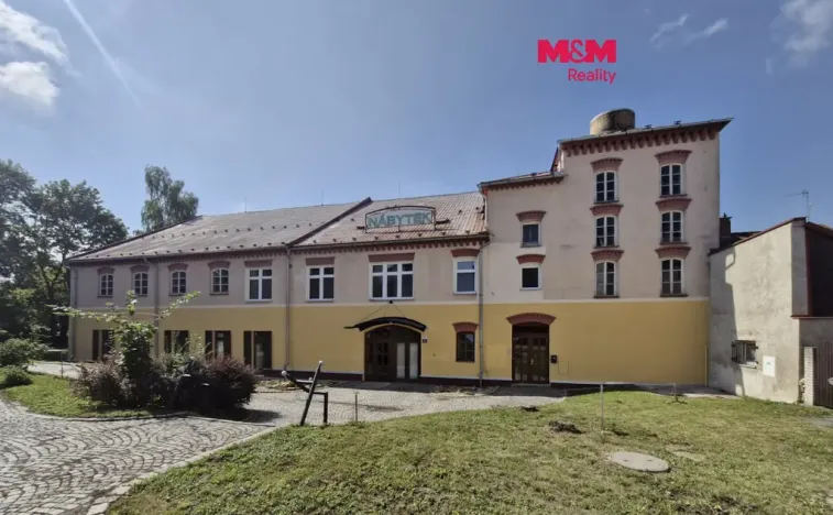 Pronájem obchodního prostoru, Svitavy - Město, náměstí Míru, 695 m2