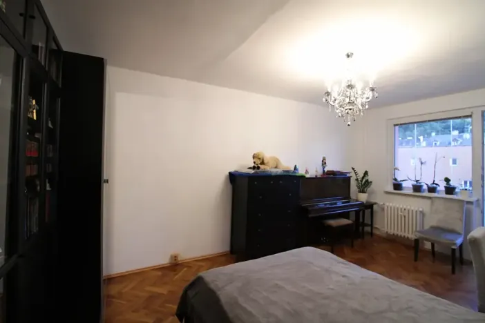 Prodej bytu 3+1, Karlovy Vary, Krymská, 68 m2
