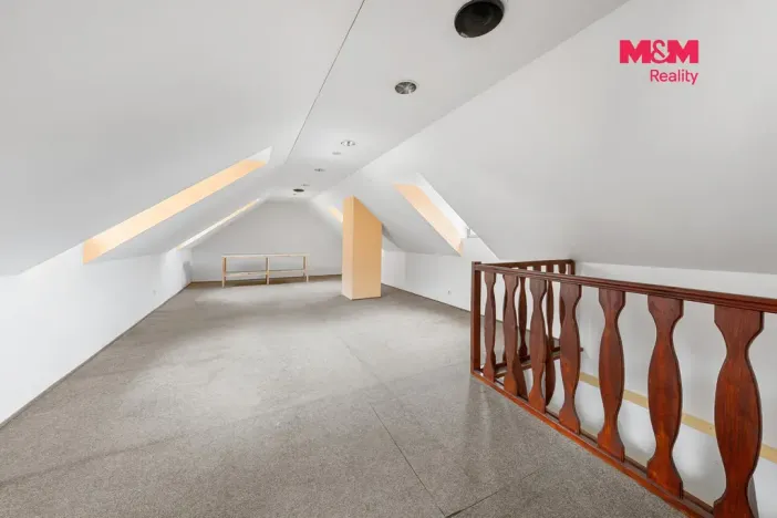 Prodej rodinného domu, Kadaň, Boženy Němcové, 500 m2
