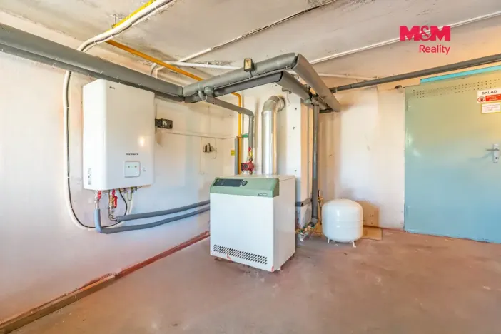 Prodej činžovního domu, Velké Meziříčí - Mostiště, 380 m2
