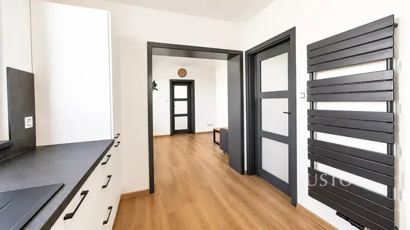 Prodej bytu 2+1, Záblatí, 52 m2