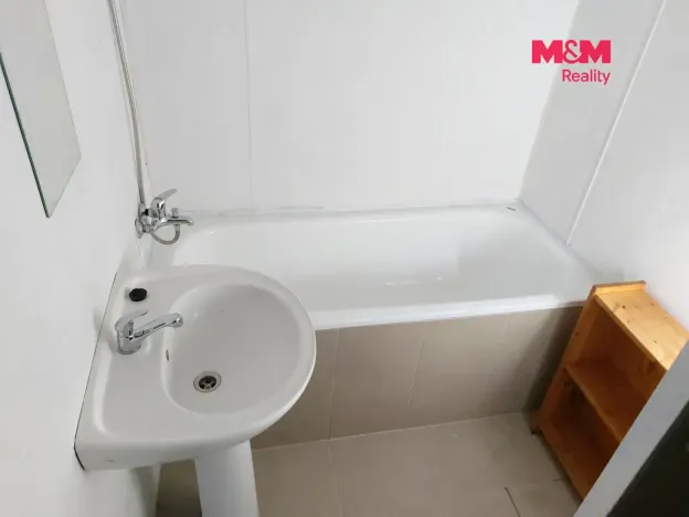 Pronájem bytu 1+1, Mělník, Nemocniční, 46 m2