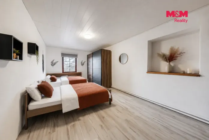 Prodej zemědělské usedlosti, Klášterec nad Ohří - Klášterecká Jeseň, 225 m2
