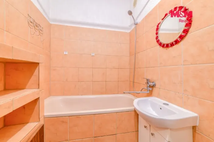 Pronájem bytu 2+1, Cheb, Smetanova, 50 m2