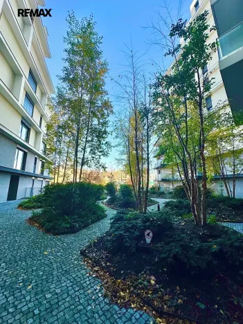 Pronájem bytu 2+kk, Praha - Strašnice, Ramonova, 50 m2