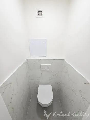 Prodej bytu 3+1, Praha - Žižkov, Květinková, 77 m2