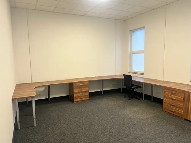 Pronájem výrobních prostor, Dalovice, Botanická, 550 m2