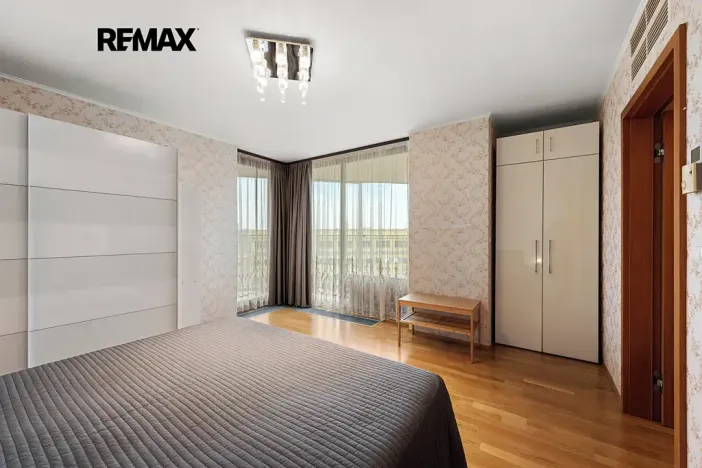 Pronájem bytu 2+kk, Praha - Žižkov, Ke kapslovně, 64 m2