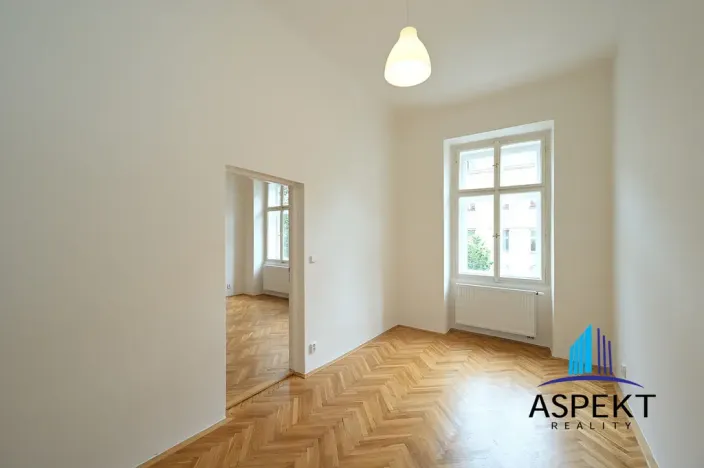 Pronájem bytu 2+1, Praha - Karlín, Vítkova, 65 m2