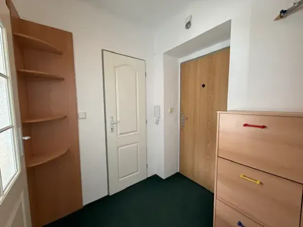Prodej bytu 2+1, Stochov, J. A. Komenského, 43 m2
