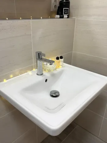 Pronájem bytu 2+kk, Brno, třída Generála Píky, 84 m2