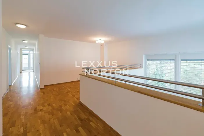 Pronájem rodinného domu, Praha - Braník, U družstva Práce, 400 m2