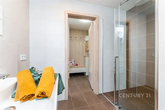 Pronájem bytu 2+kk, Praha, Arnošta Staňka, 47 m2