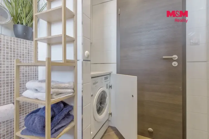 Pronájem bytu 2+kk, Praha - Pitkovice, Penízovková, 58 m2
