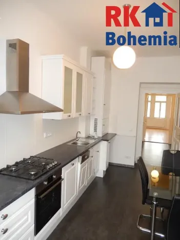 Pronájem bytu 2+1, Praha - Nusle, náměstí Bratří Synků, 77 m2