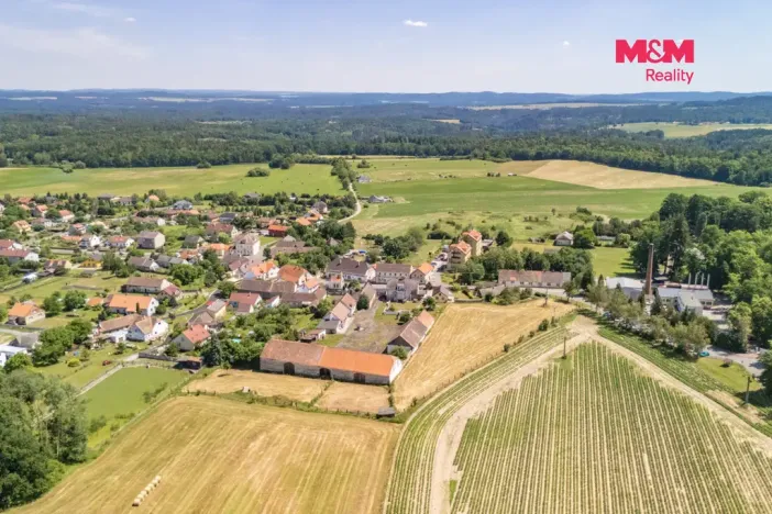Prodej komerčního pozemku, Vráž, 16101 m2