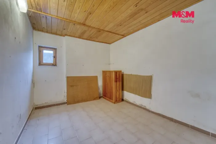 Prodej komerčního pozemku, Vráž, 16101 m2