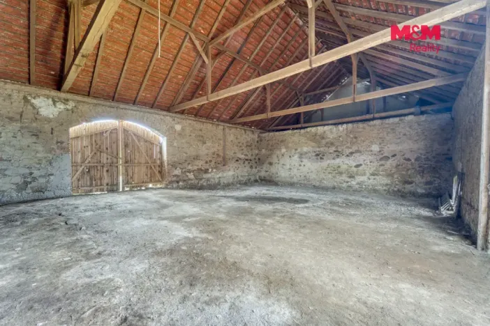 Prodej komerčního pozemku, Vráž, 16101 m2