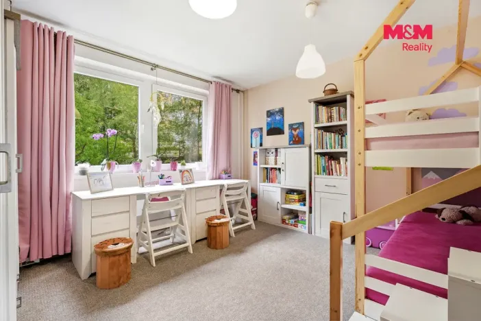 Prodej bytu 3+1, Ústí nad Labem - Severní Terasa, Rabasova, 78 m2