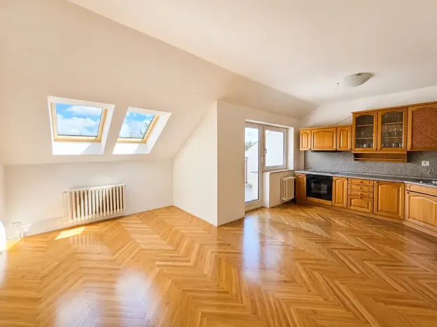 Pronájem vily, Praha - Braník, U háje, 380 m2