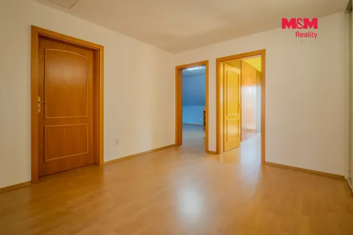 Prodej rodinného domu, Stará Ves nad Ondřejnicí - Stará Ves, Brušperská, 248 m2