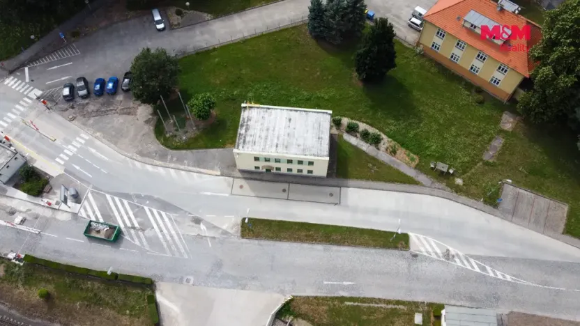 Pronájem kanceláře, Králův Dvůr, V Lukách, 200 m2
