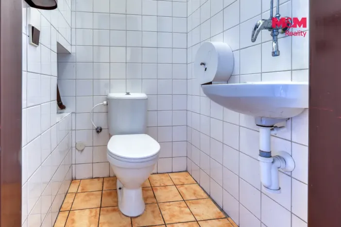 Pronájem obchodního prostoru, Klatovy - Klatovy IV, Studentská, 30 m2