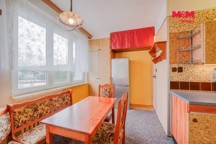 Prodej bytu 3+1, Karlovy Vary, Svatošská, 82 m2