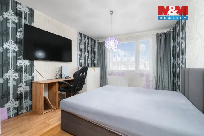 Prodej bytu 3+1, Teplice - Trnovany, Antala Staška, 81 m2