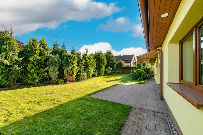 Prodej rodinného domu, Třemošná - Záluží, Lipová, 213 m2