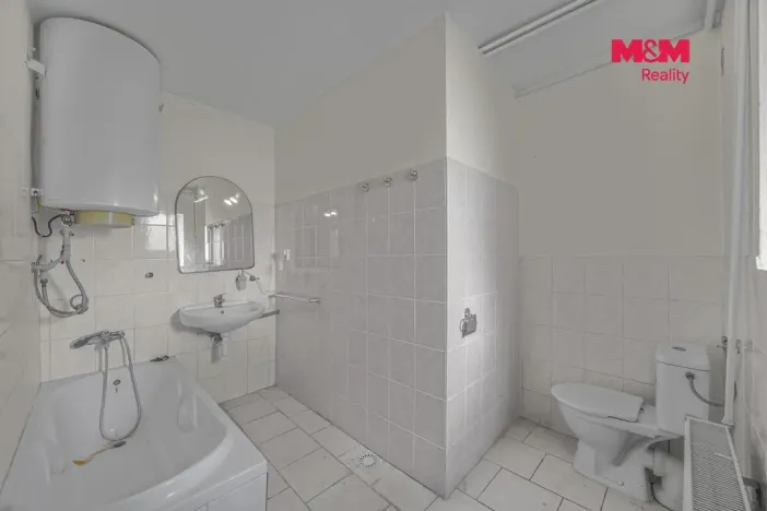 Prodej ubytování, Hoštka, 130 m2