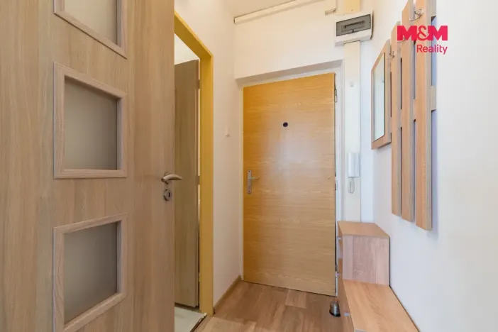 Pronájem bytu 1+kk, Loket, Sportovní, 40 m2
