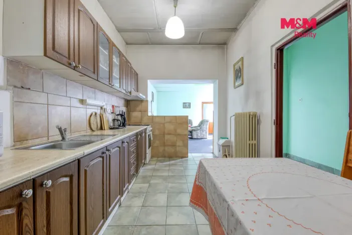 Prodej výrobních prostor, Černošín, 1100 m2