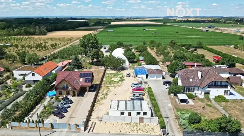 Prodej pozemku pro bydlení, Božice, 2670 m2