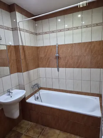 Pronájem bytu 4+1, Praha - Bubeneč, Charlese de Gaulla, 108 m2