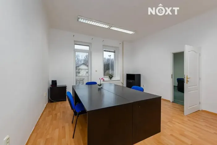 Pronájem kanceláře, Plzeň, Slovanské údolí, 107 m2