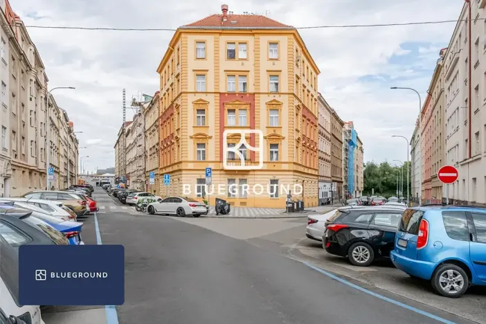 Pronájem bytu 2+kk, Praha - Vinohrady, Sarajevská, 42 m2