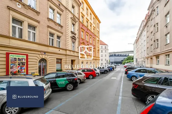 Pronájem bytu 2+kk, Praha - Vinohrady, Sarajevská, 42 m2