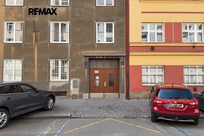 Prodej bytu 3+1, Praha - Žižkov, Buchovcova, 61 m2