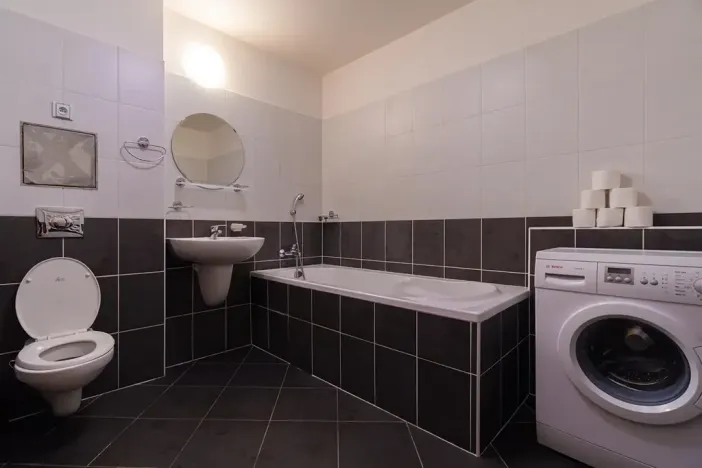 Pronájem bytu 2+kk, Praha - Strašnice, Gutova, 65 m2