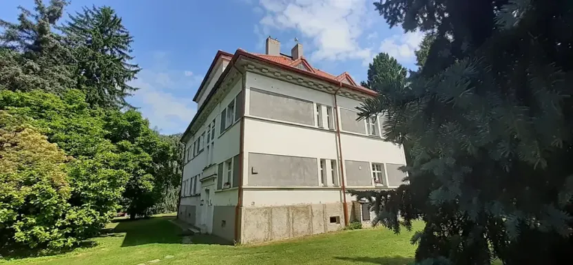 Prodej bytu 3+1, Průhonice, Říčanská, 171 m2
