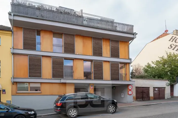 Prodej bytu 3+kk, Praha - Kobylisy, 70 m2
