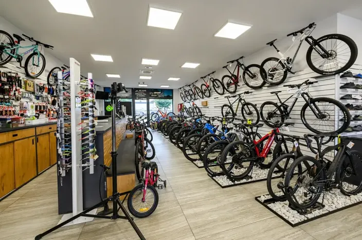 Pronájem obchodního prostoru, Plzeň, Otýlie Beníškové, 274 m2