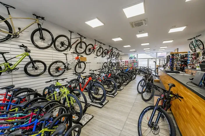 Pronájem obchodního prostoru, Plzeň, 132 m2