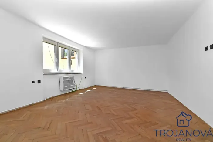 Prodej bytu 2+1, Benešov, Na Spořilově, 60 m2