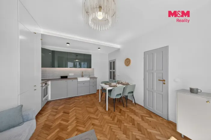 Prodej bytu 3+kk, Praha, Skloněná, 55 m2